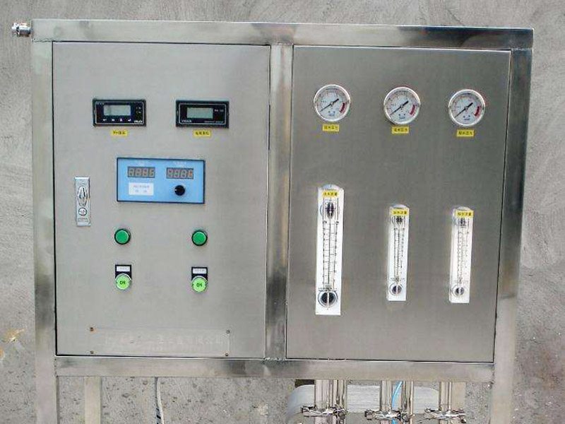 edi模塊原水首先進入水箱，經過原水泵